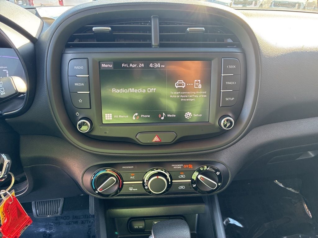 2025 Kia Soul LX
