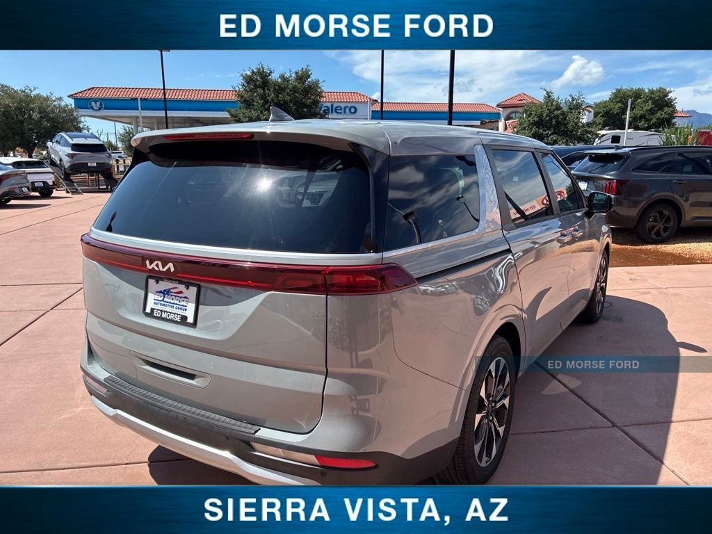 2023 Kia Carnival EX
