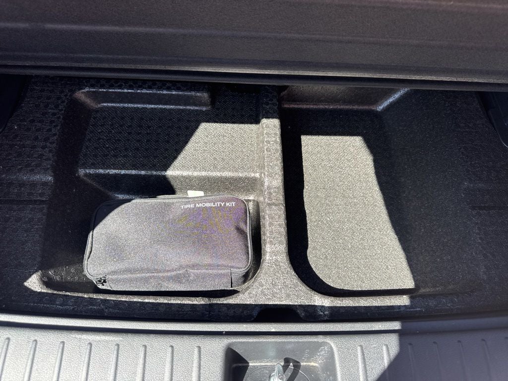 2025 Kia Sportage Hybrid LX