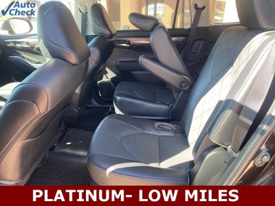 2022 Toyota Highlander Platinum