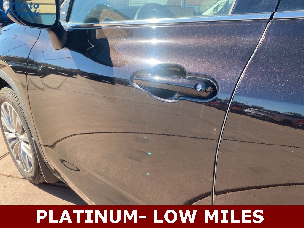 2022 Toyota Highlander Platinum