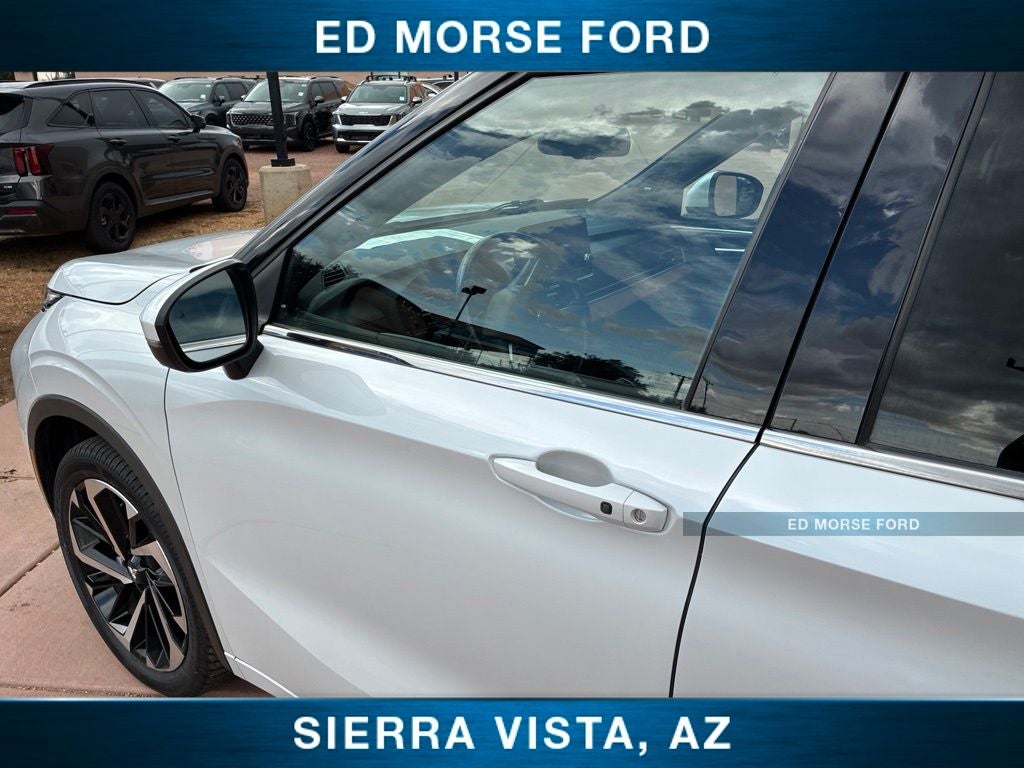 2022 Mitsubishi Outlander SEL