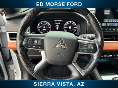 2022 Mitsubishi Outlander SEL