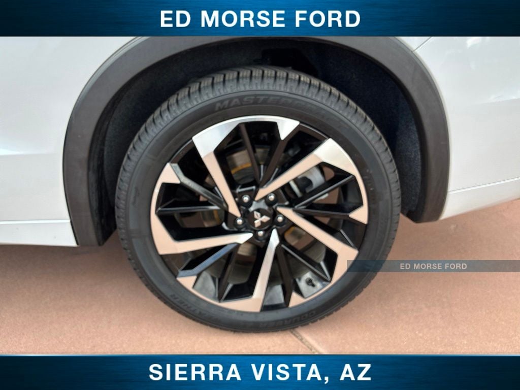 2022 Mitsubishi Outlander SEL