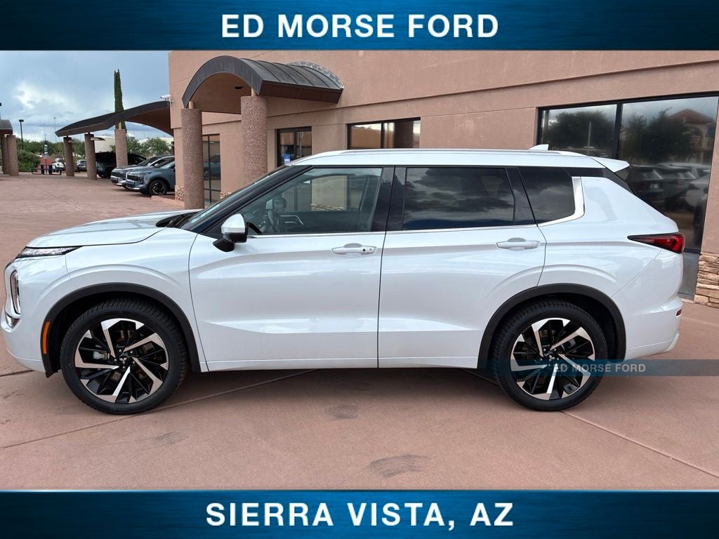 2022 Mitsubishi Outlander SEL