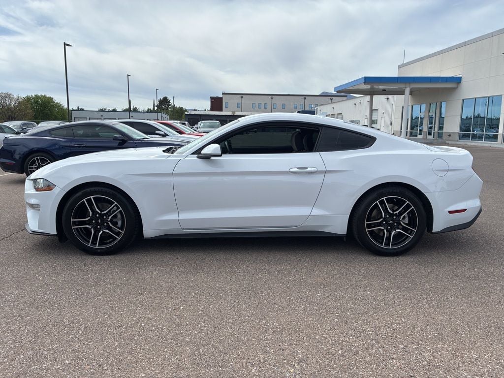 2021 Ford Mustang EcoBoost