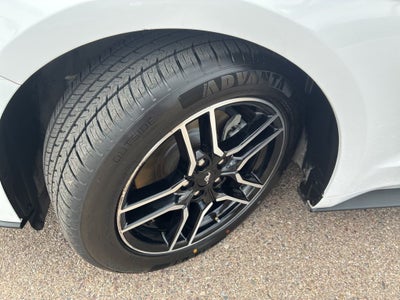 2021 Ford Mustang EcoBoost