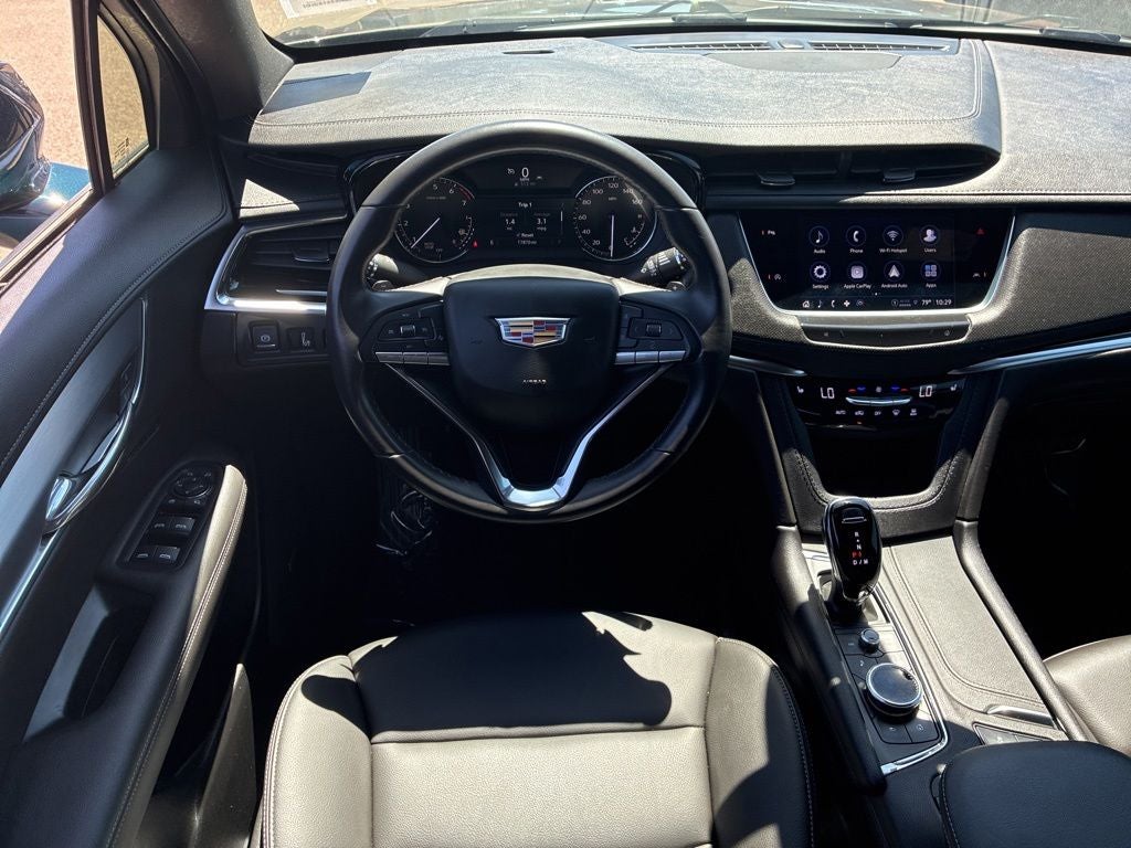 2024 Cadillac XT6 Luxury