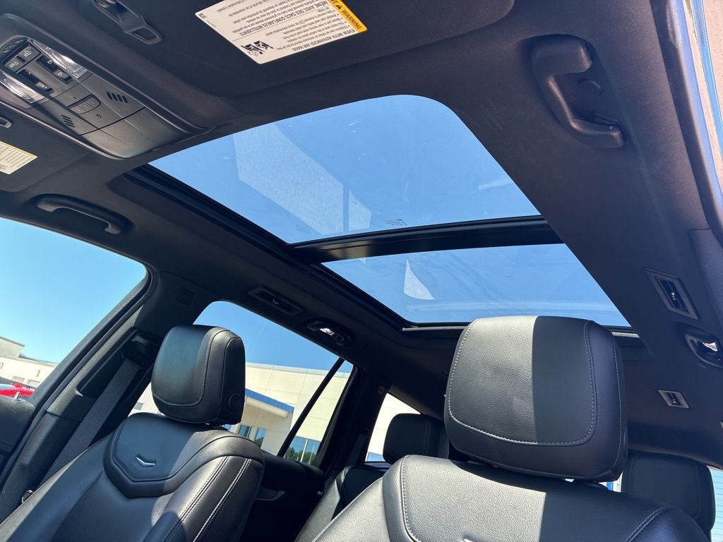 2024 Cadillac XT6 Luxury