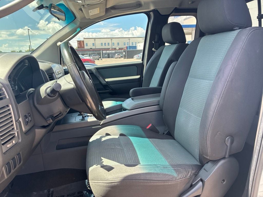 2005 Nissan Titan SE