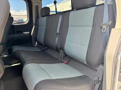 2005 Nissan Titan SE