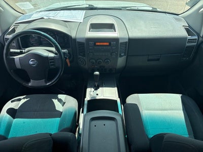 2005 Nissan Titan SE