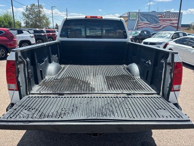 2005 Nissan Titan SE