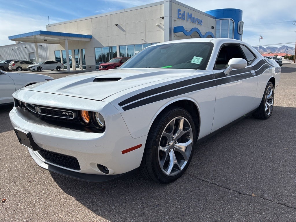 2015 Dodge Challenger SXT