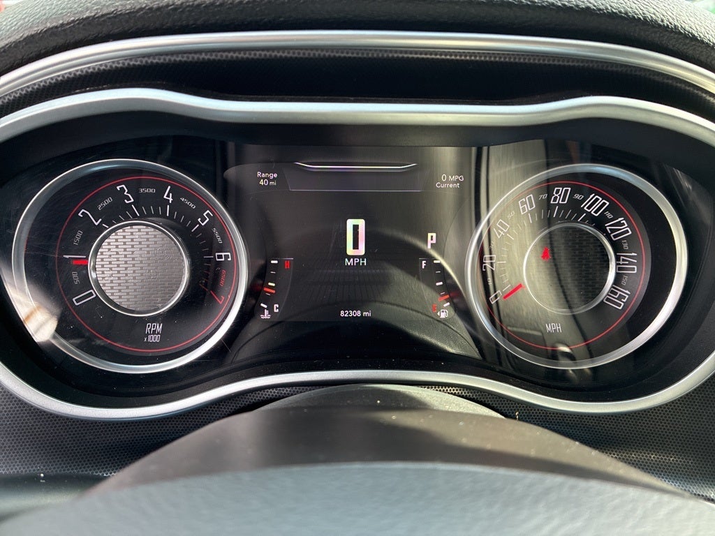 2015 Dodge Challenger SXT