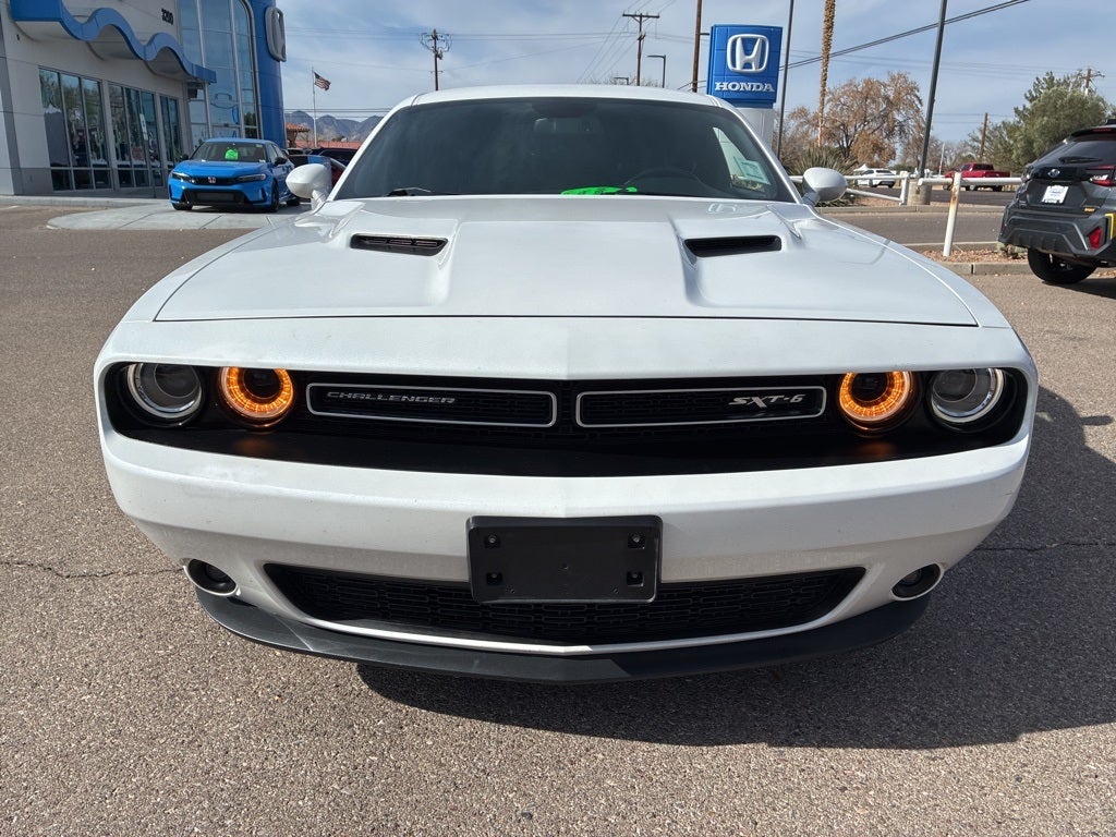 2015 Dodge Challenger SXT