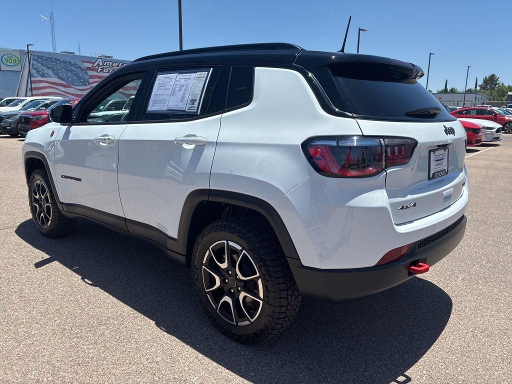 2025 Jeep Compass Trailhawk