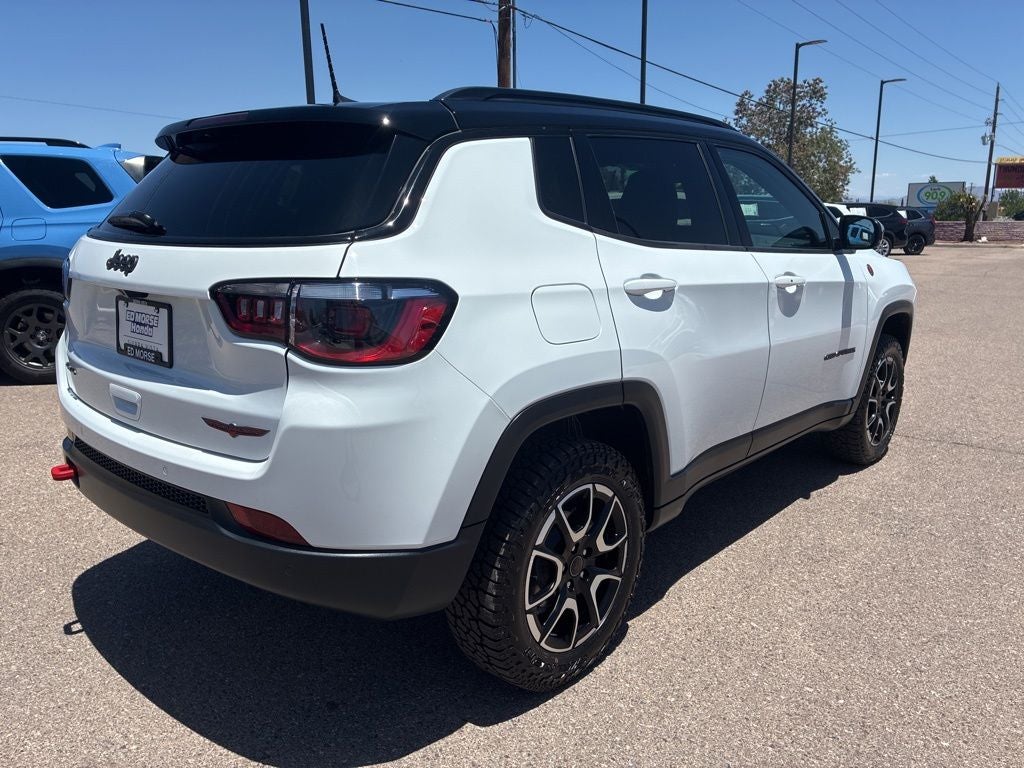 2025 Jeep Compass Trailhawk