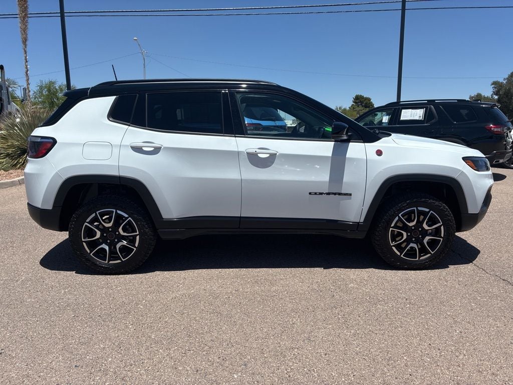 2025 Jeep Compass Trailhawk
