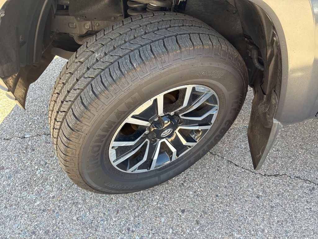 2022 Toyota Tacoma TRD Sport V6