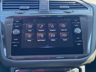 2023 Volkswagen Tiguan 2.0T SE