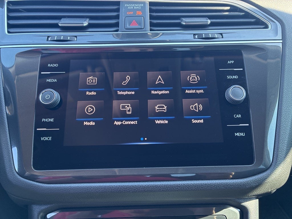 2023 Volkswagen Tiguan 2.0T SE