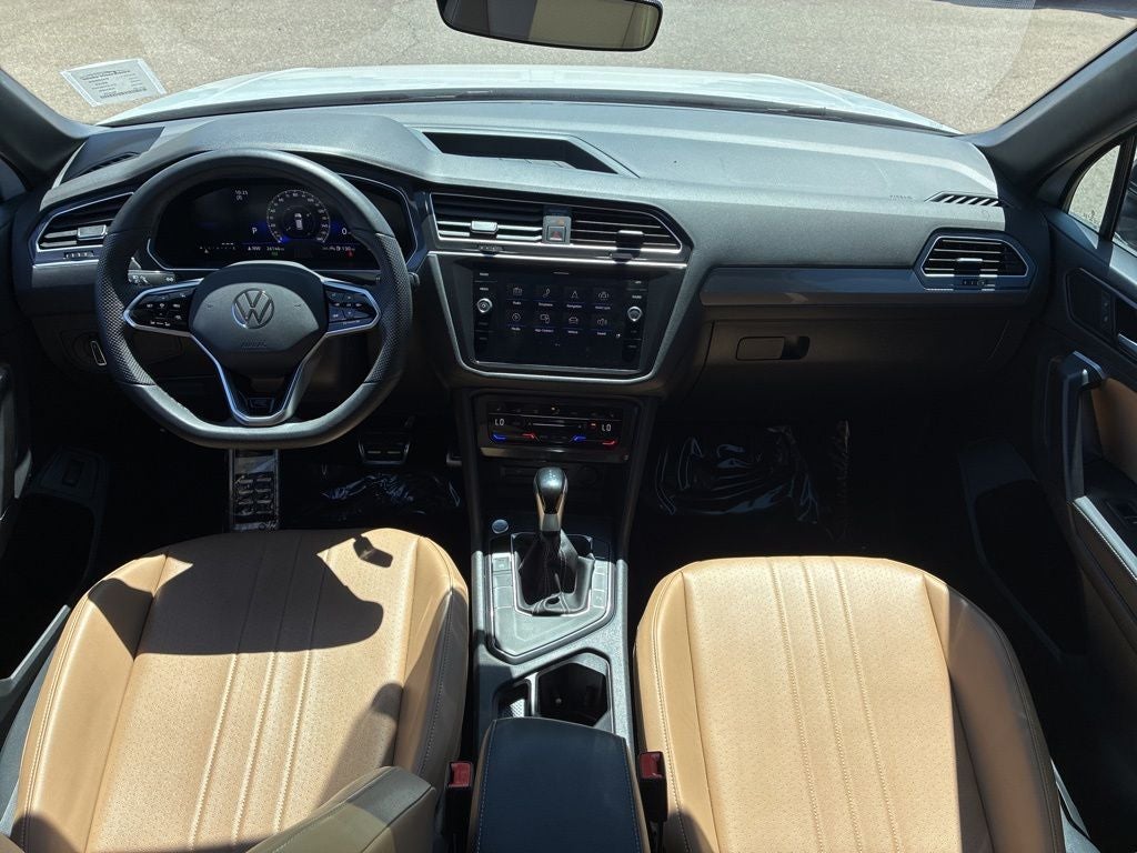 2024 Volkswagen Tiguan 2.0T SE R-Line Black
