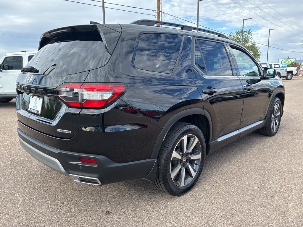 2024 Honda Pilot Touring
