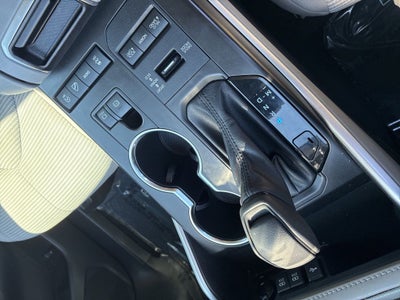 2021 Toyota Highlander L