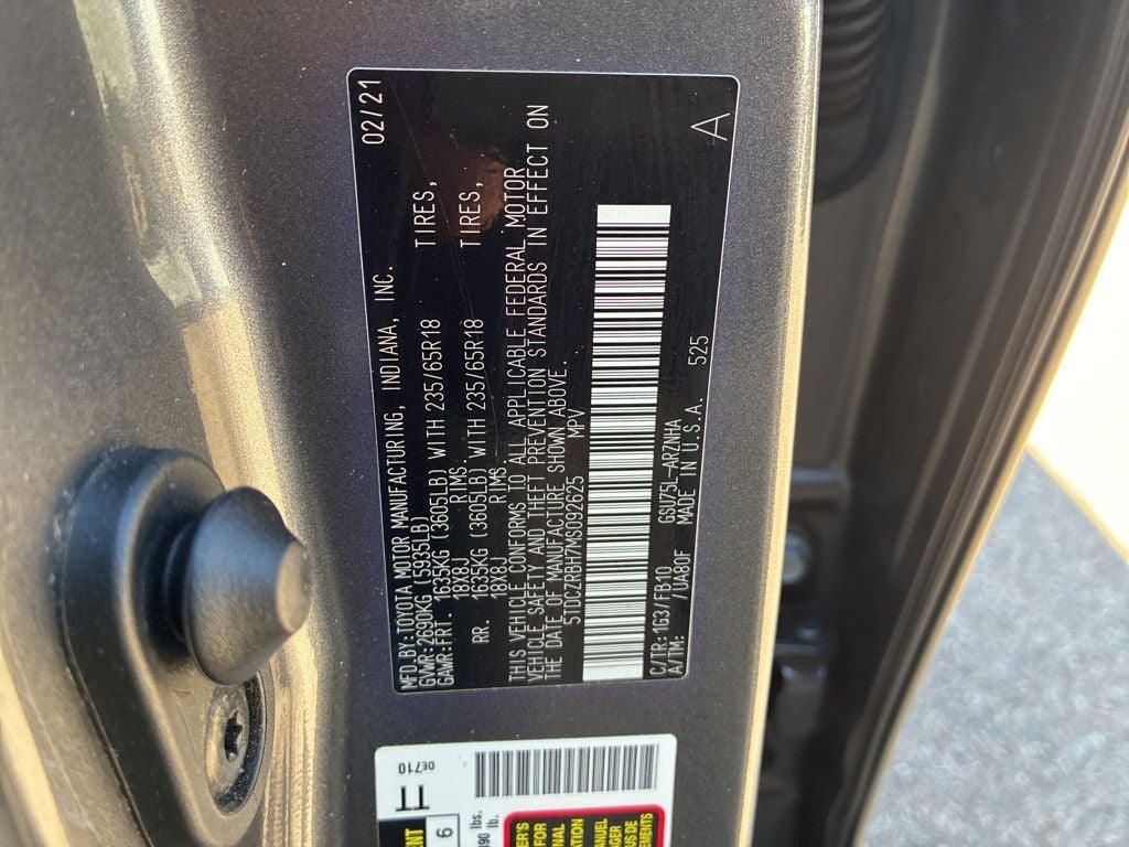 2021 Toyota Highlander L