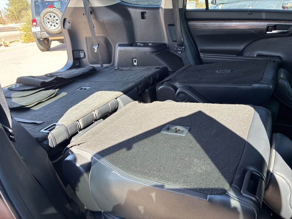 2021 Toyota Highlander Hybrid Limited