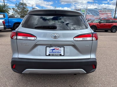 2024 Toyota Corolla Cross LE