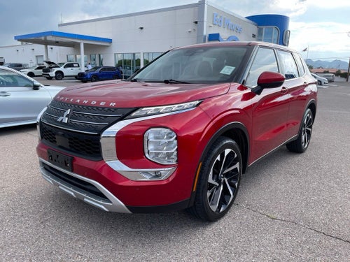 2023 Mitsubishi Outlander Base