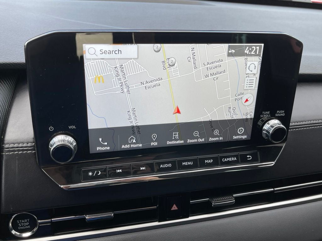 2023 Mitsubishi Outlander Base