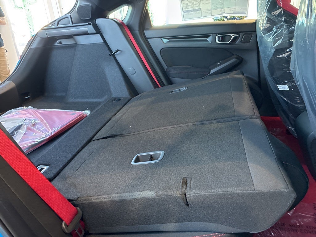 2025 Honda Civic Type R Base