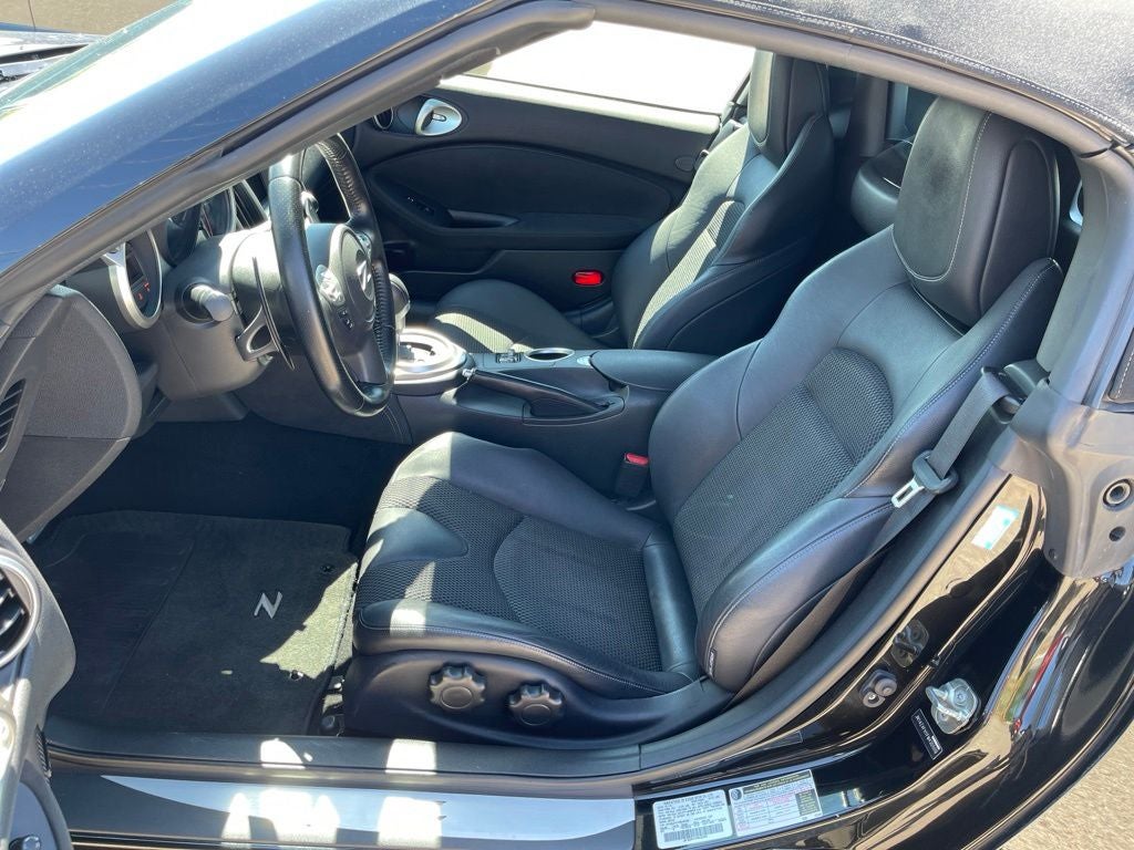 2015 Nissan 370Z Touring Sport