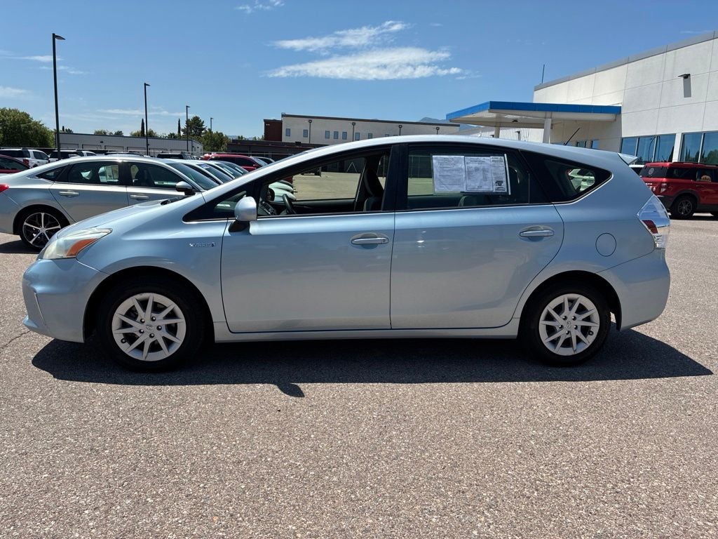 2012 Toyota Prius v Three