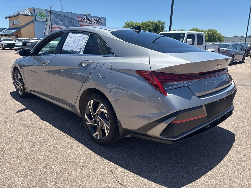 2025 Hyundai Elantra SEL Convenience