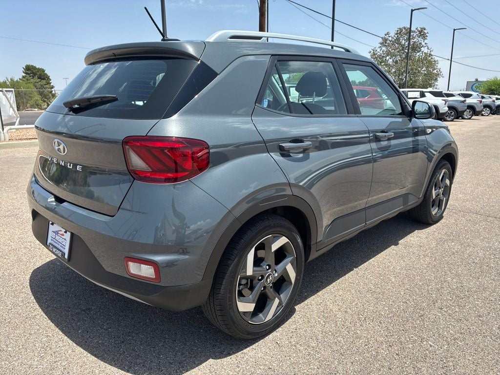 2025 Hyundai Venue SEL
