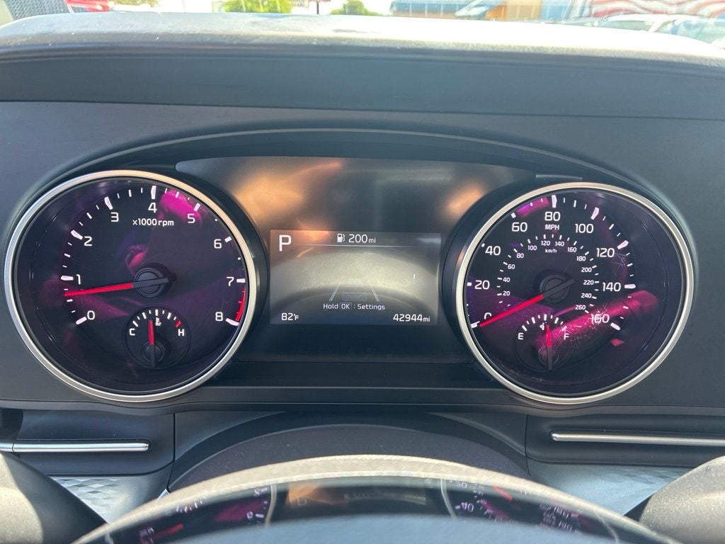 2022 Kia Carnival LX