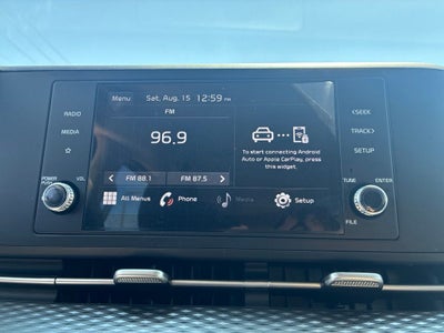 2022 Kia Carnival LX