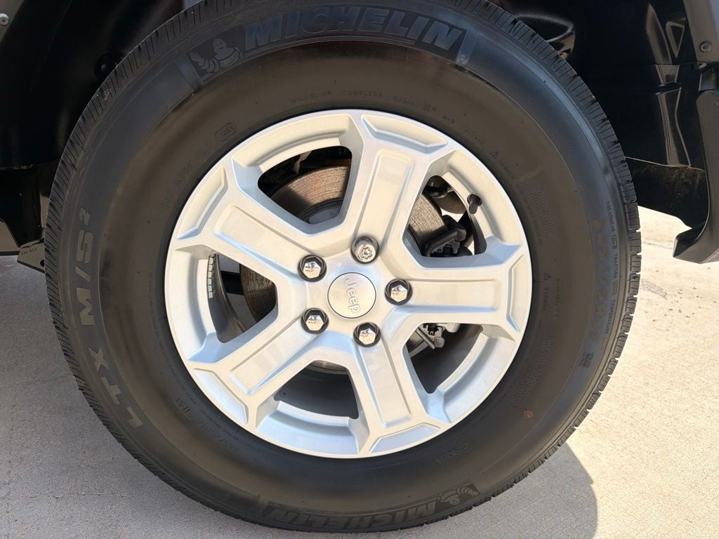 2022 Jeep Wrangler Sport S