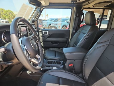 2022 Jeep Wrangler Unlimited Sahara