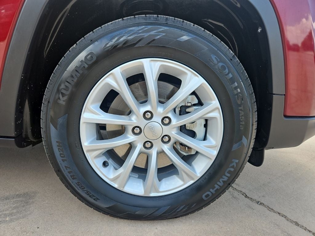 2021 Jeep Cherokee Latitude