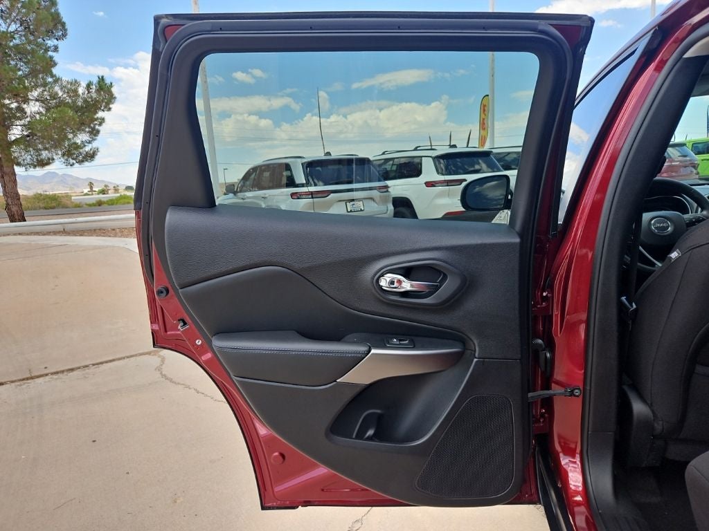 2021 Jeep Cherokee Latitude