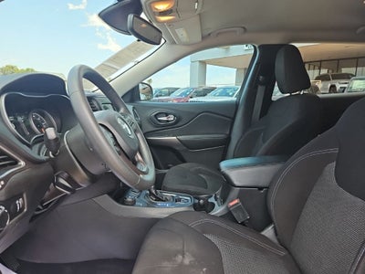 2021 Jeep Cherokee Latitude