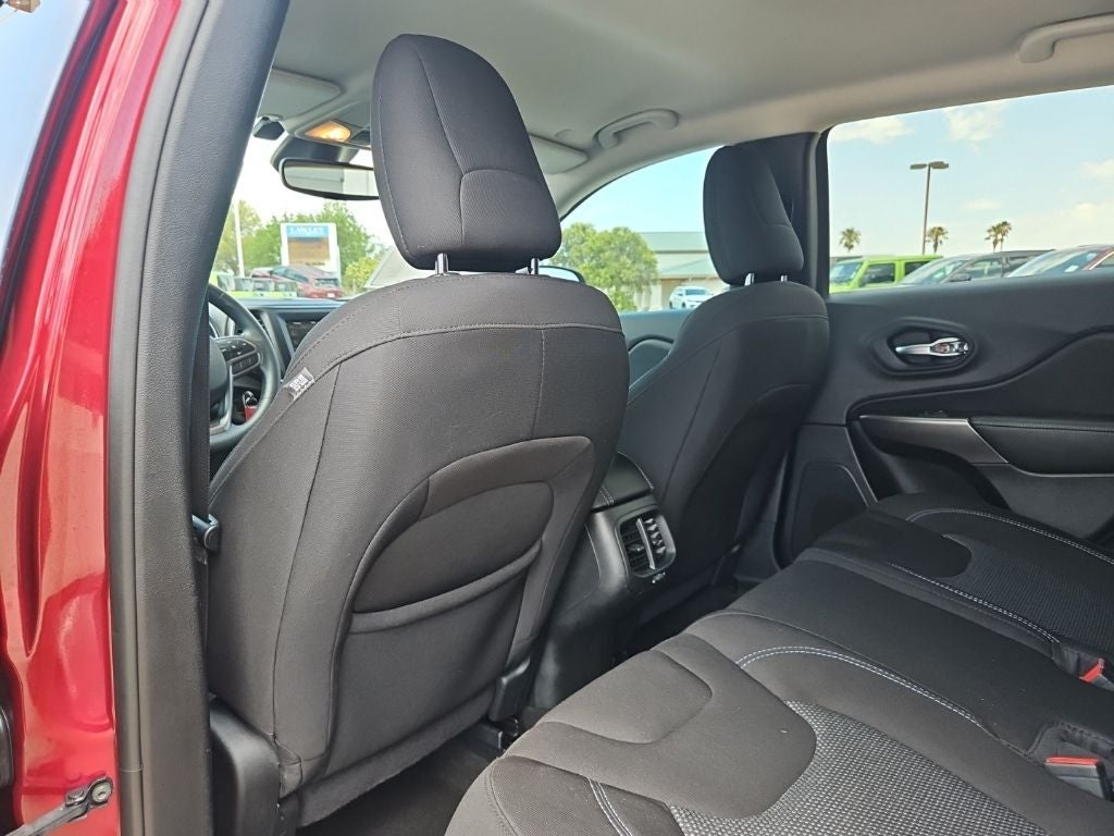 2021 Jeep Cherokee Latitude