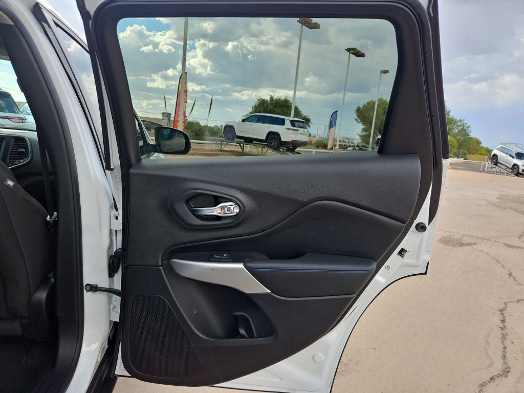 2020 Jeep Cherokee Latitude