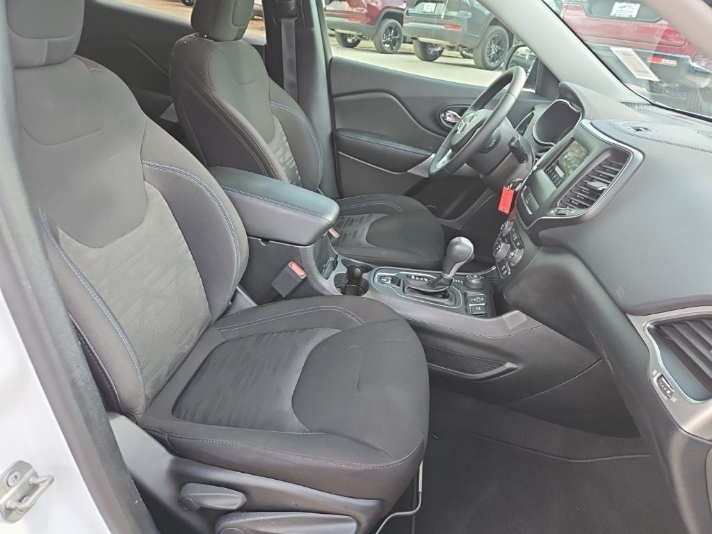 2020 Jeep Cherokee Latitude