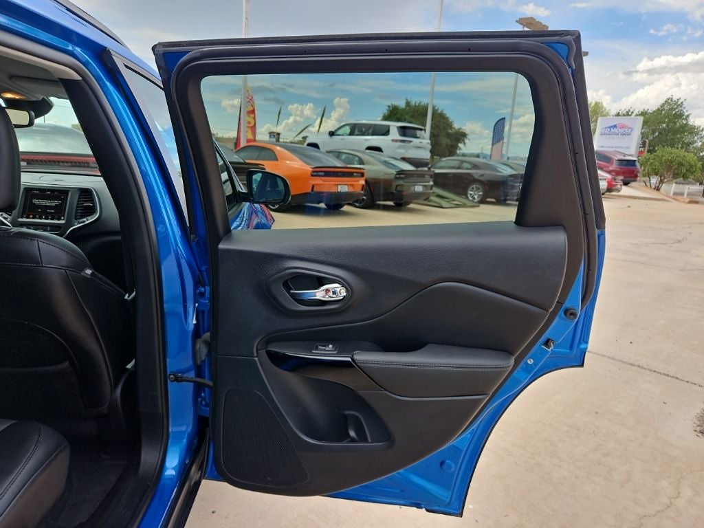 2023 Jeep Cherokee Altitude